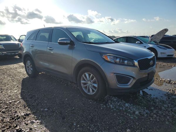 2018 KIA SORENTO L, LX