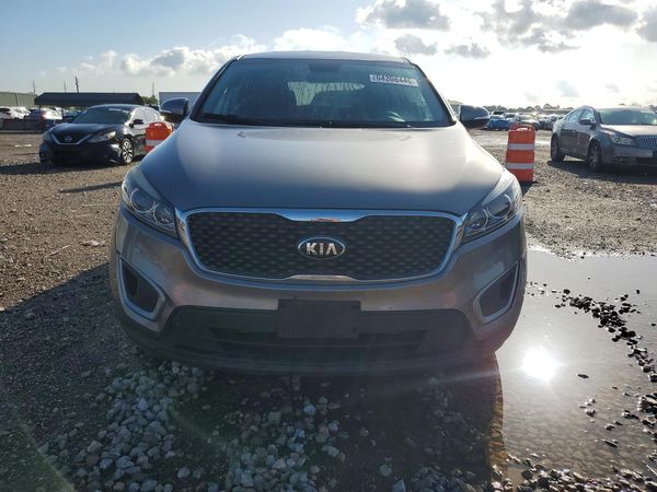2018 KIA SORENTO L, LX