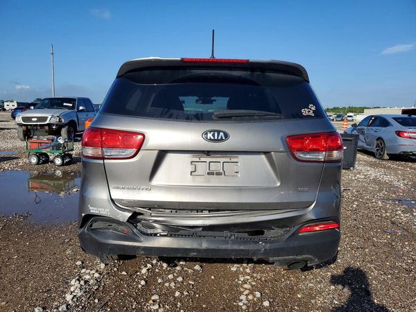 2018 KIA SORENTO L, LX