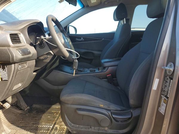 2018 KIA SORENTO L, LX