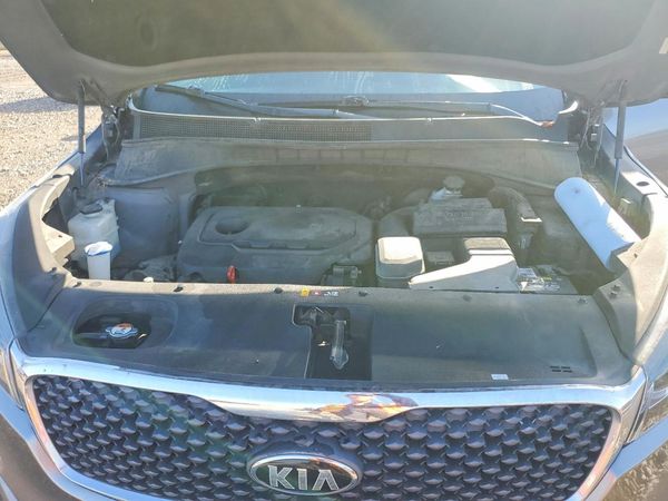 2018 KIA SORENTO L, LX