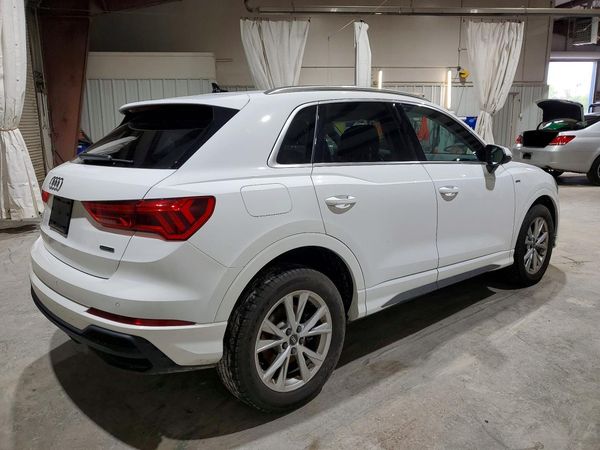 2023 AUDI Q3 S Line quattro Premium