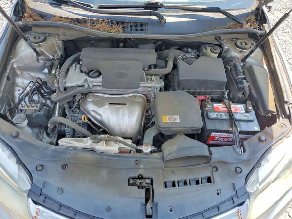 2017 TOYOTA CAMRY LE/SE/XLE/XSE — Engine bay