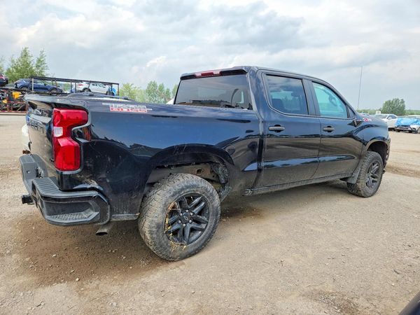 2022 CHEVROLET SILVERADO Trail Boss Custom