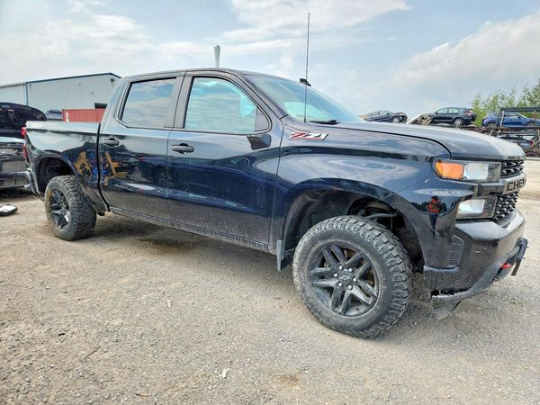 2022 CHEVROLET SILVERADO Trail Boss Custom
