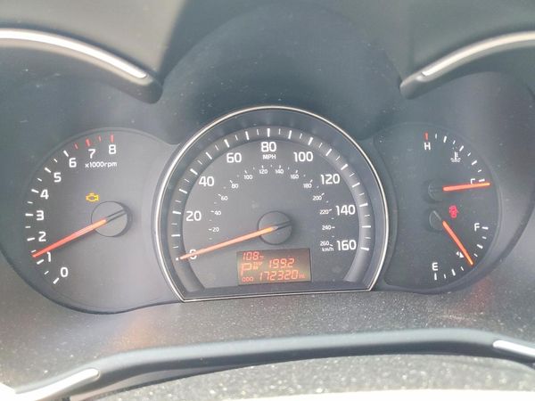 2014 KIA SORENTO Base/ LX