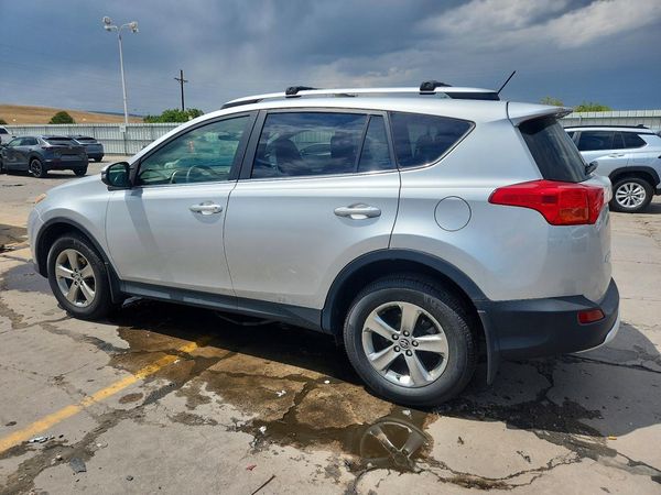 2015 TOYOTA RAV4