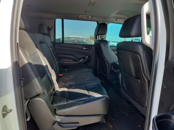 2015 CHEVROLET SUBURBAN LT