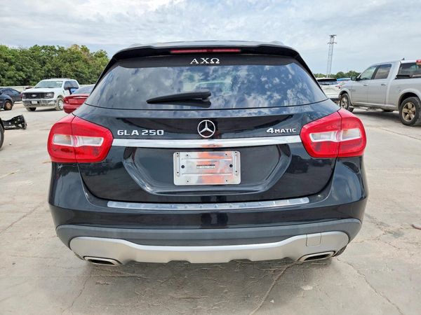 2019 MERCEDES-BENZ GLA GLA250-4M
