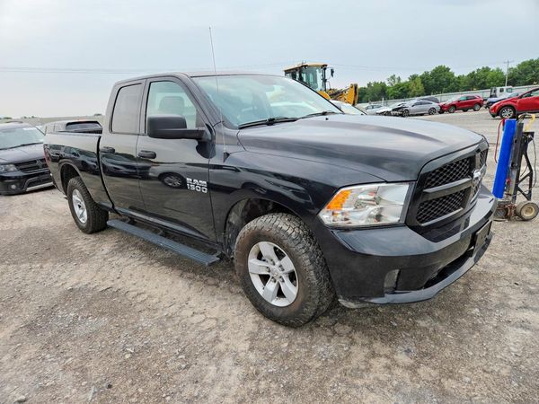 2017 RAM 1500 ST QUAD CAB 4X4