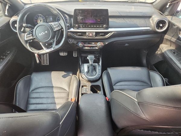 2022 KIA FORTE GT Line