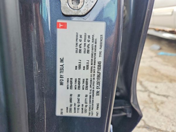 2018 TESLA MODEL 3