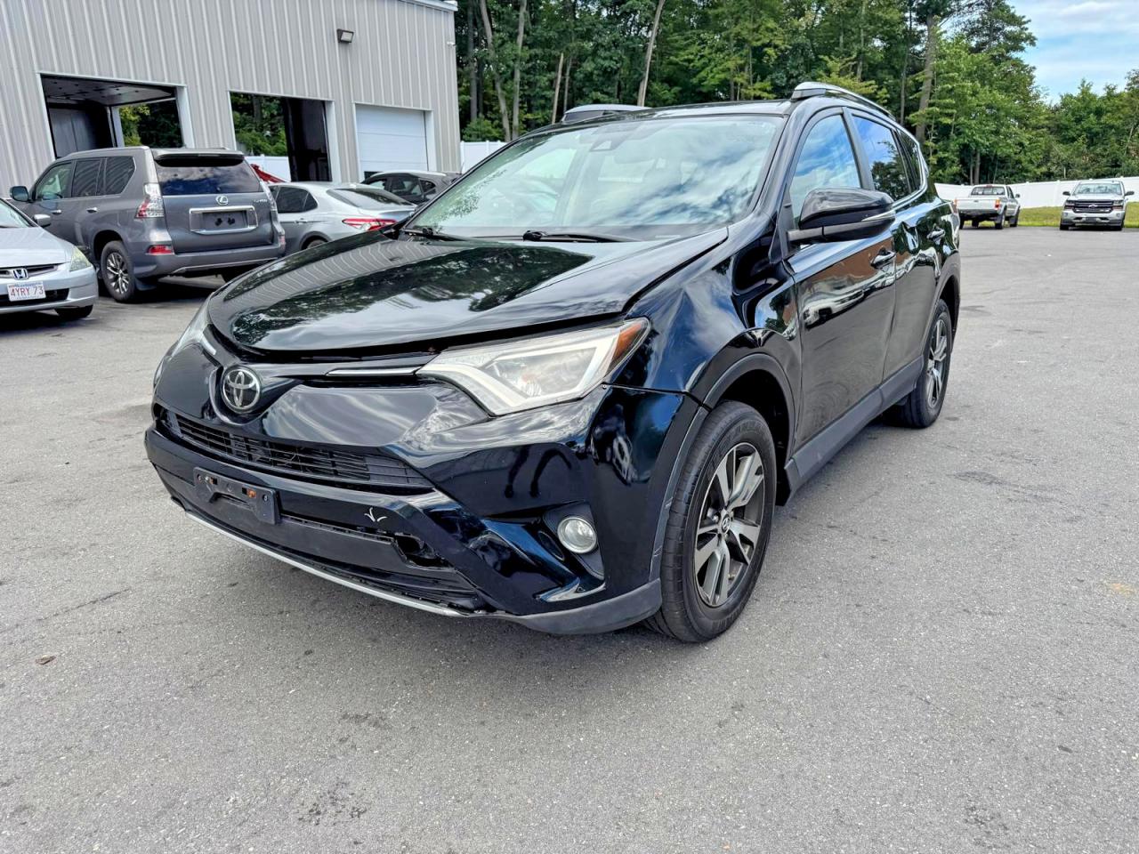2018 TOYOTA RAV4 Adventure/XLE