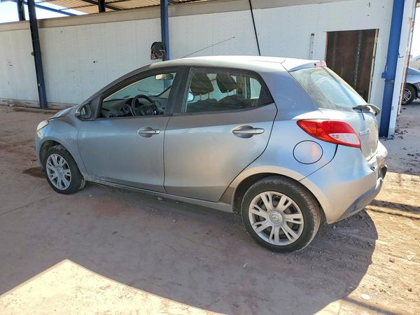2013 MAZDA MAZDA 2 Sport/GX