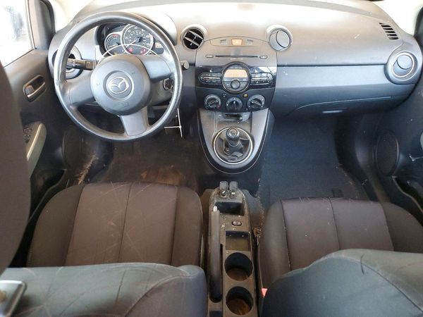2013 MAZDA MAZDA 2 Sport/GX