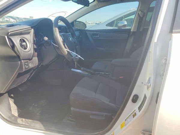 2019 TOYOTA COROLLA
