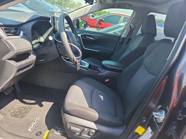 2019 TOYOTA RAV4