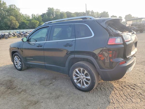 2019 JEEP CHEROKEE LATITUDE FWD