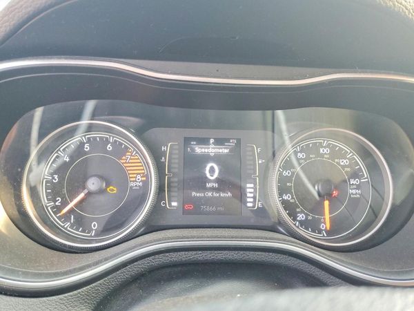 2019 JEEP CHEROKEE LATITUDE FWD