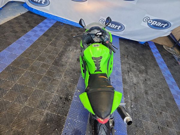 2015 KAWASAKI EX300