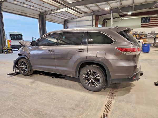 2016 TOYOTA HIGHLANDER Base/Hybrid