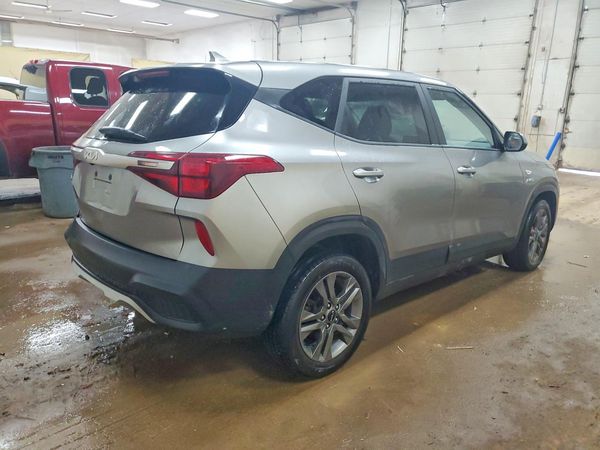 2023 KIA SELTOS