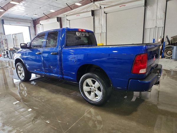 2014 RAM 1500 ST QUAD CAB 4X4