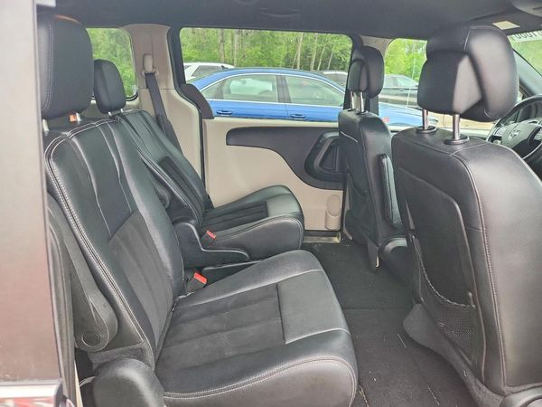2017 DODGE GRAND CARAVAN SE, SXT, Express