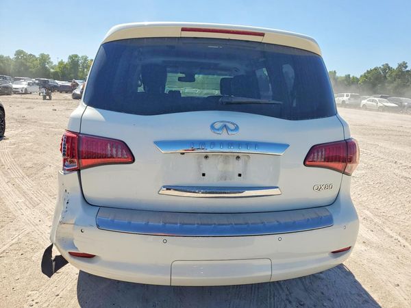 2015 INFINITI QX80