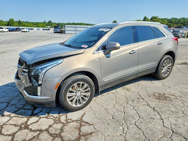 2018 CADILLAC XT5