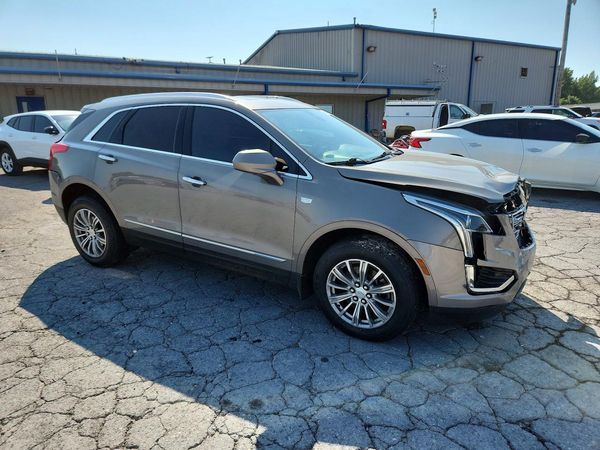 2018 CADILLAC XT5 Luxury