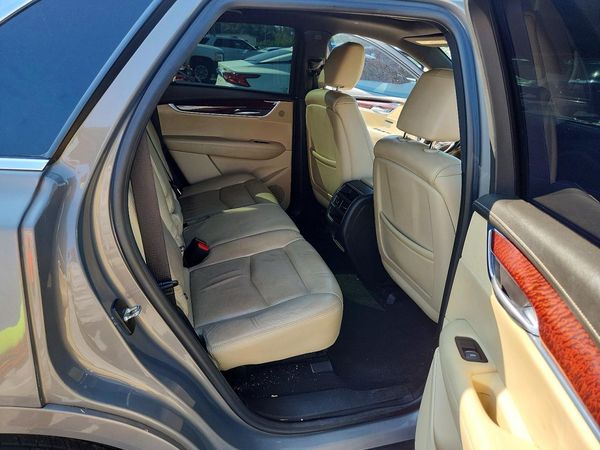 2018 CADILLAC XT5 Luxury