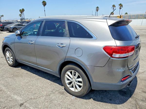 2018 KIA SORENTO L, LX