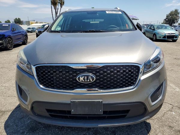 2018 KIA SORENTO L, LX