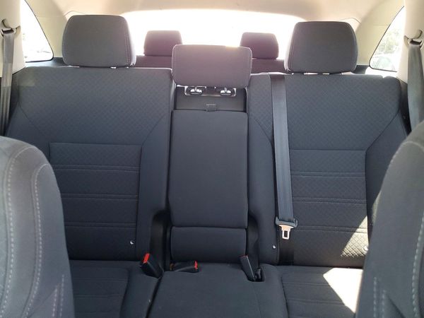 2018 KIA SORENTO L, LX