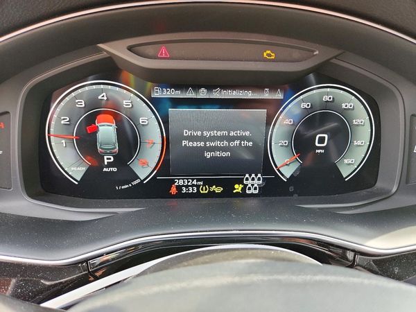 2025 AUDI Q7 quattro Premium