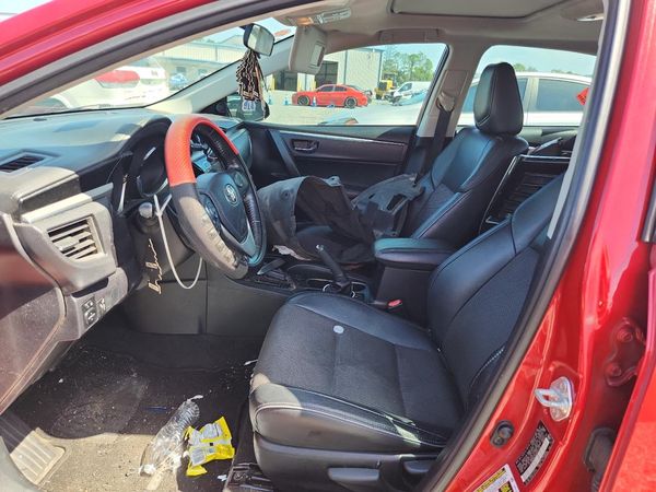 2016 TOYOTA COROLLA L/LE — DENT