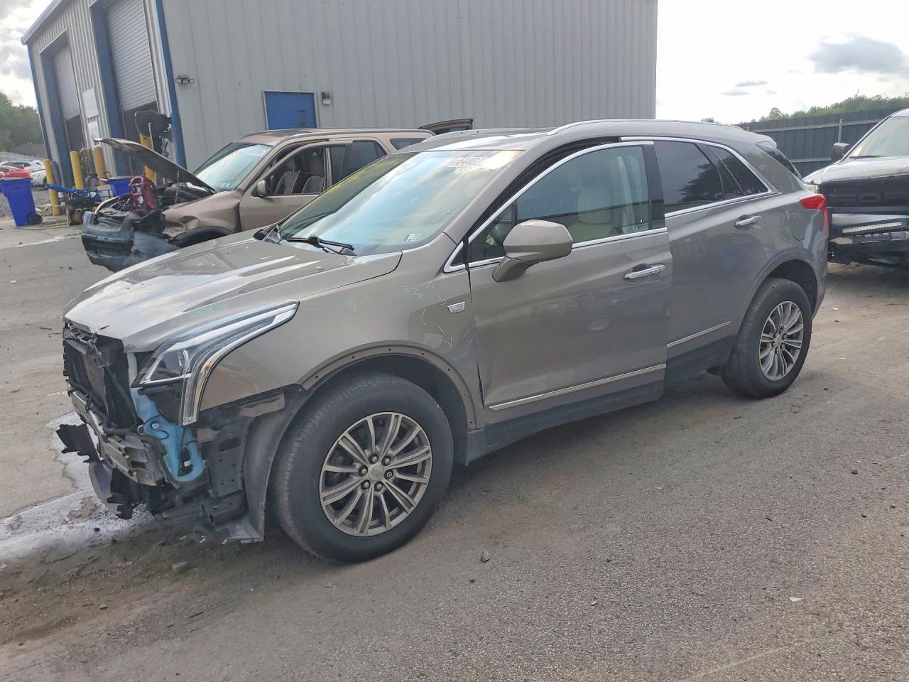 2019 CADILLAC XT5 Luxury