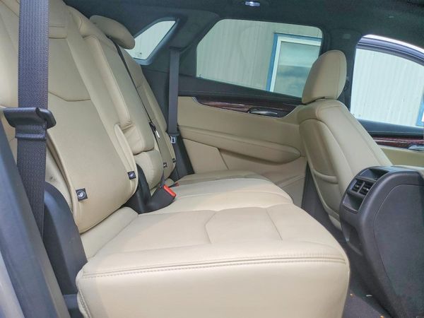 2019 CADILLAC XT5 Luxury