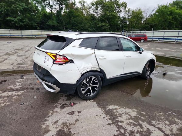 2023 KIA SPORTAGE EX