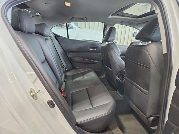 2015 ACURA TLX Base