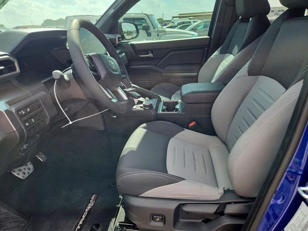2025 TOYOTA TACOMA