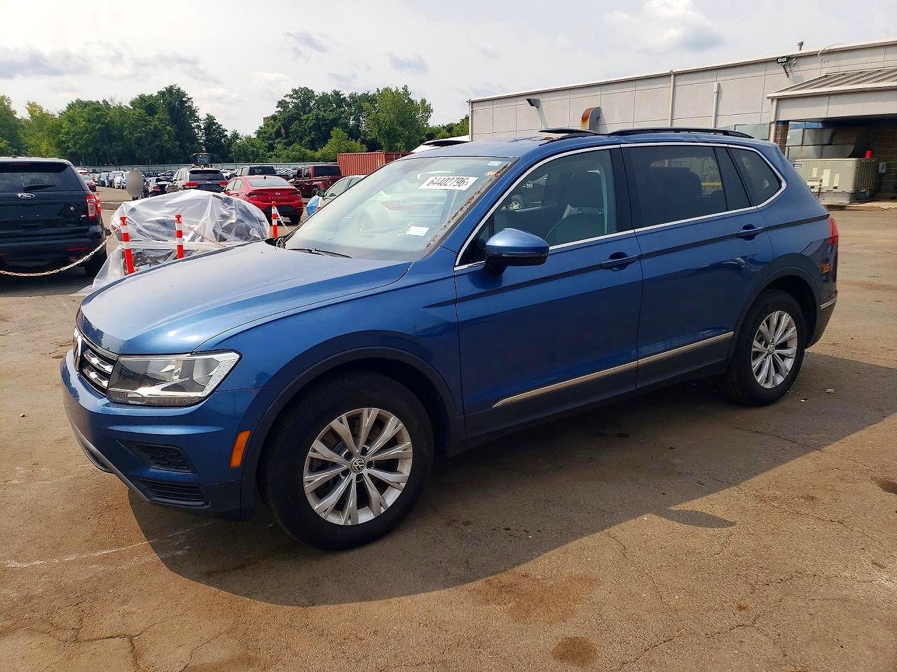 2018 VOLKSWAGEN TIGUAN SE, SEL