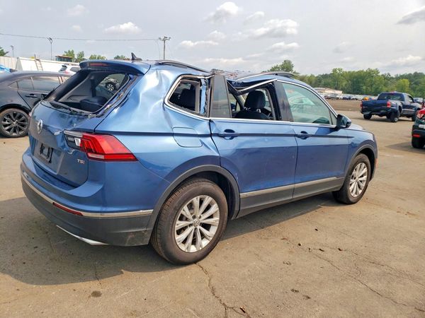 2018 VOLKSWAGEN TIGUAN SE, SEL