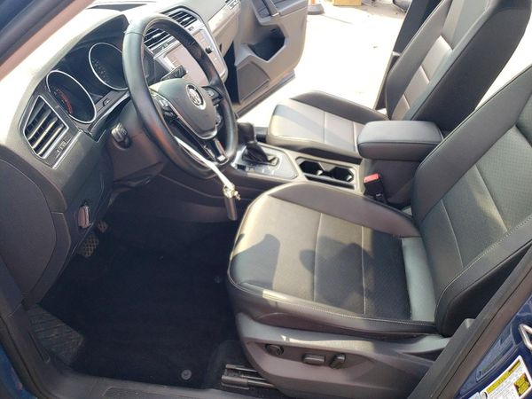 2018 VOLKSWAGEN TIGUAN SE, SEL