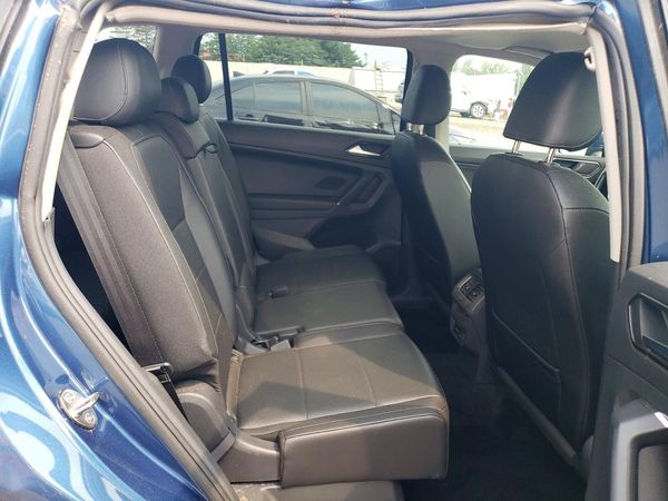 2018 VOLKSWAGEN TIGUAN SE, SEL