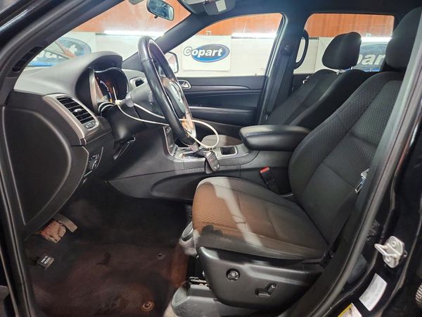 2018 JEEP GRAND CHEROKEE LAREDO 4X4
