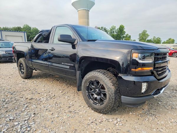 2018 CHEVROLET SILVERADO LT