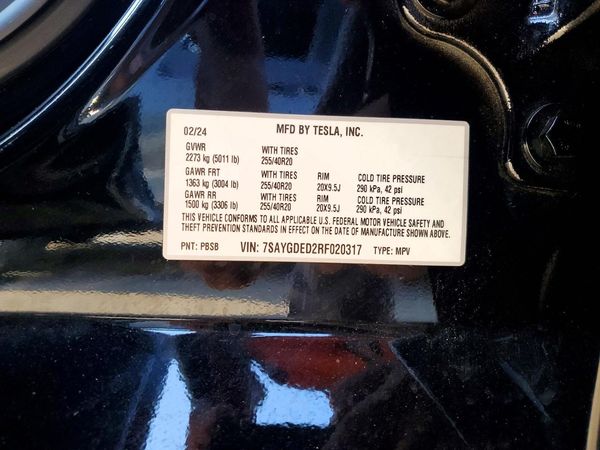 2024 TESLA MODEL Y
