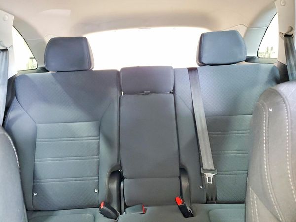 2018 KIA SORENTO L, LX